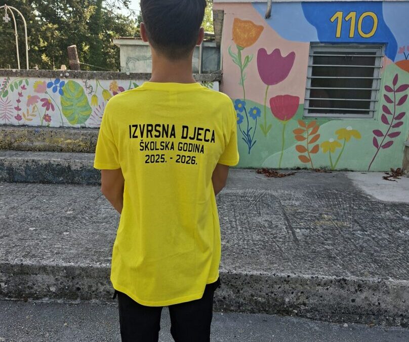 Podjela svjedodžbe učeniku osmoga razreda